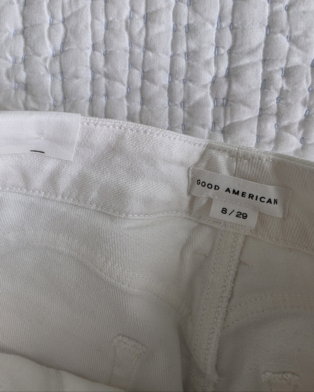 Good American Good Classic Slim Bootcut Jeans White NWT Size 8/29 High Rise Flar - Picture 10 of 12